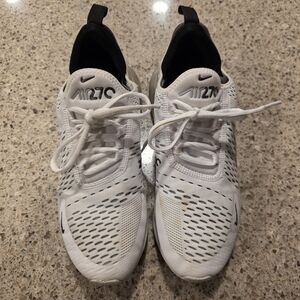 Nike White and Black Air 270 Mesh Sneakers